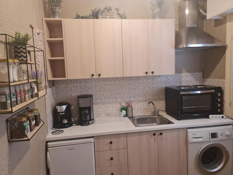 Apartament 6 Καλινοβου Center Of Athens Πεδιον Αρεωσ Zewnętrze zdjęcie